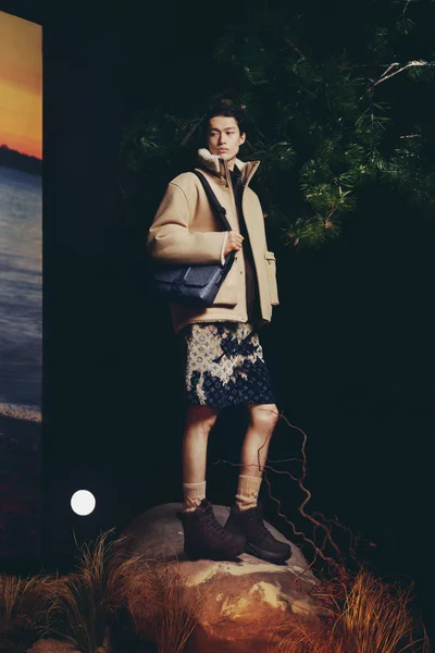 Look 8